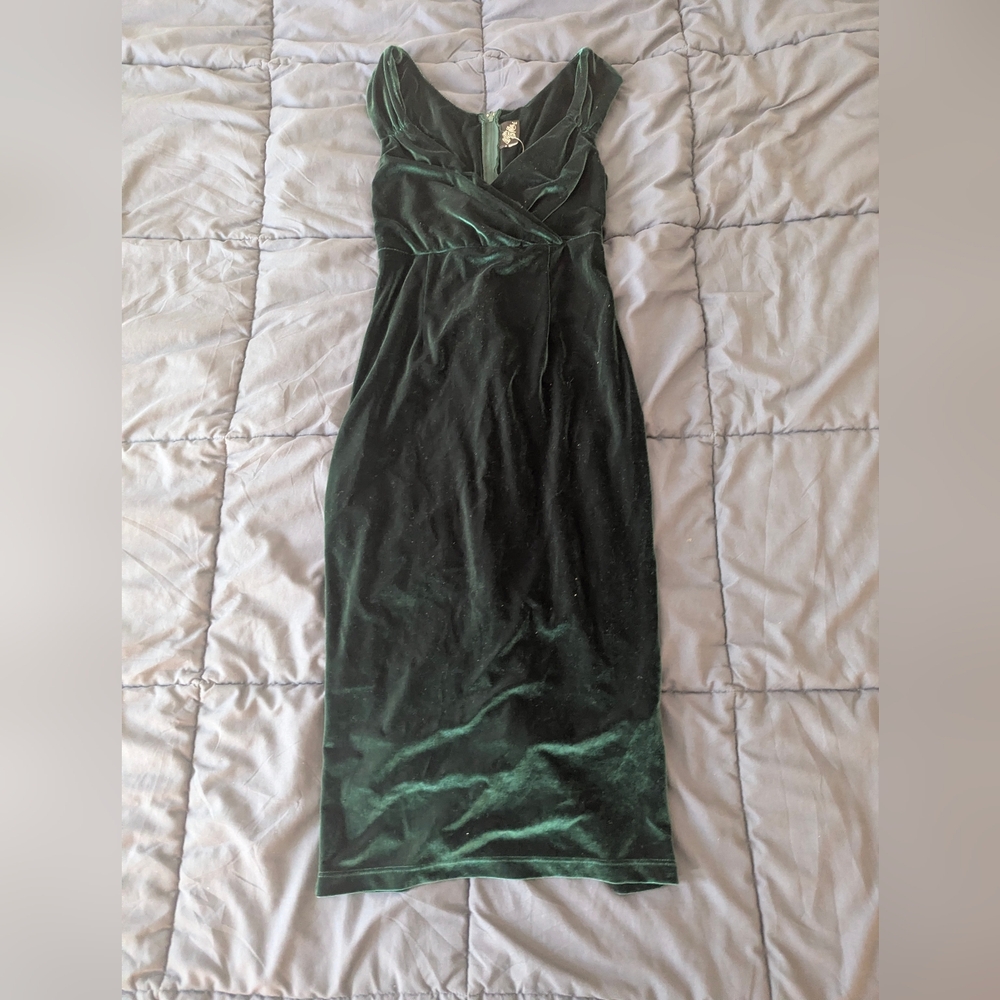 Rock Steady Modcloth Emerald Velvet Dress